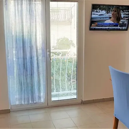 Adriatic Sea View Apartment *